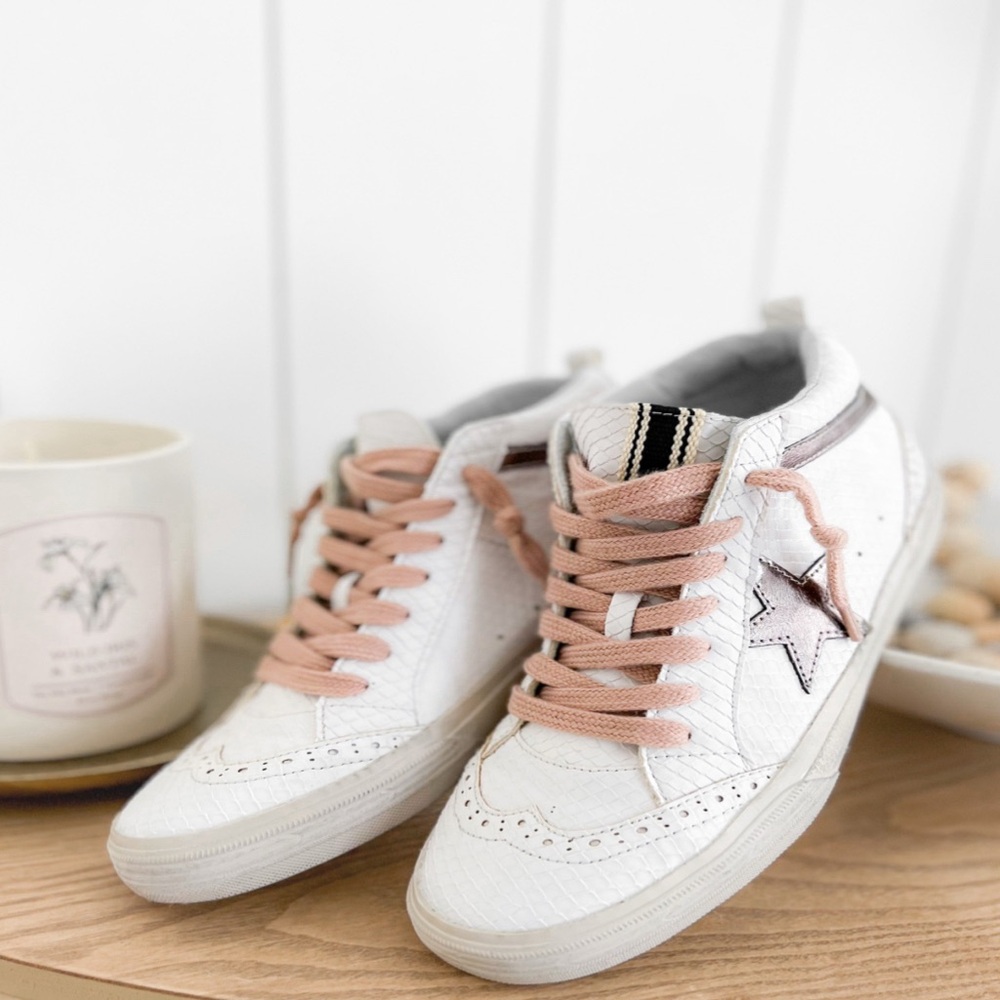 ShuShop White and Pink Sneakers